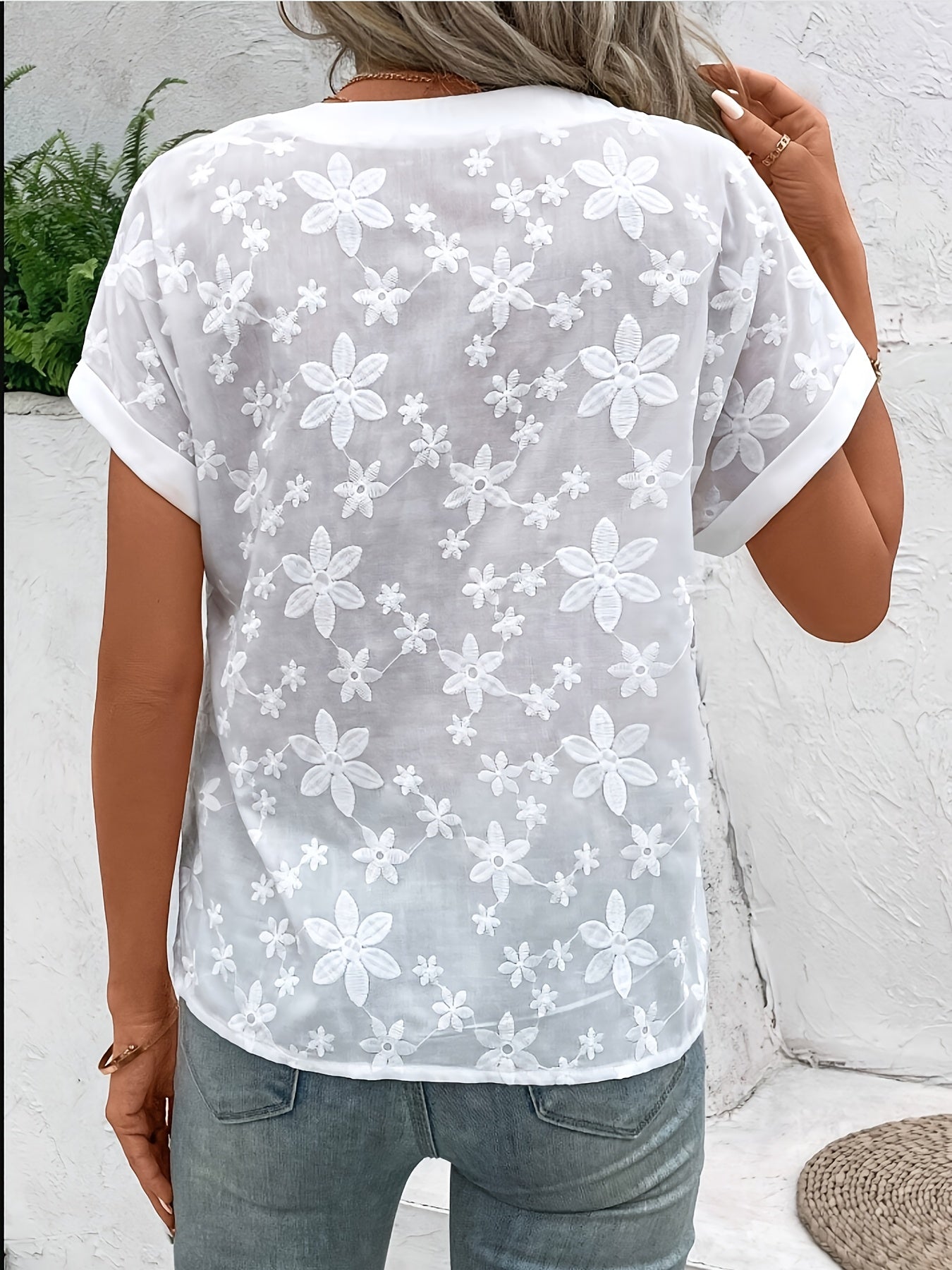 Amara – Elegant White Blouse